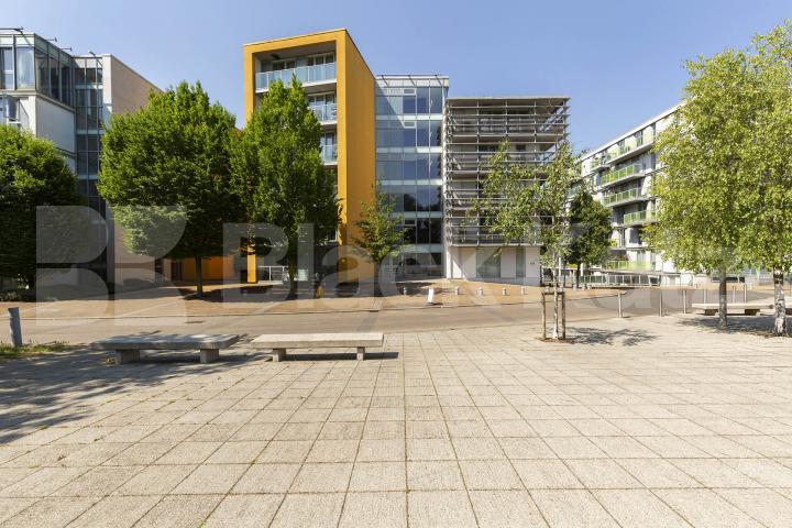 Located within a new development is this large studio with a balcony  Blake Building, New River Village, Crouch End / Hornsey